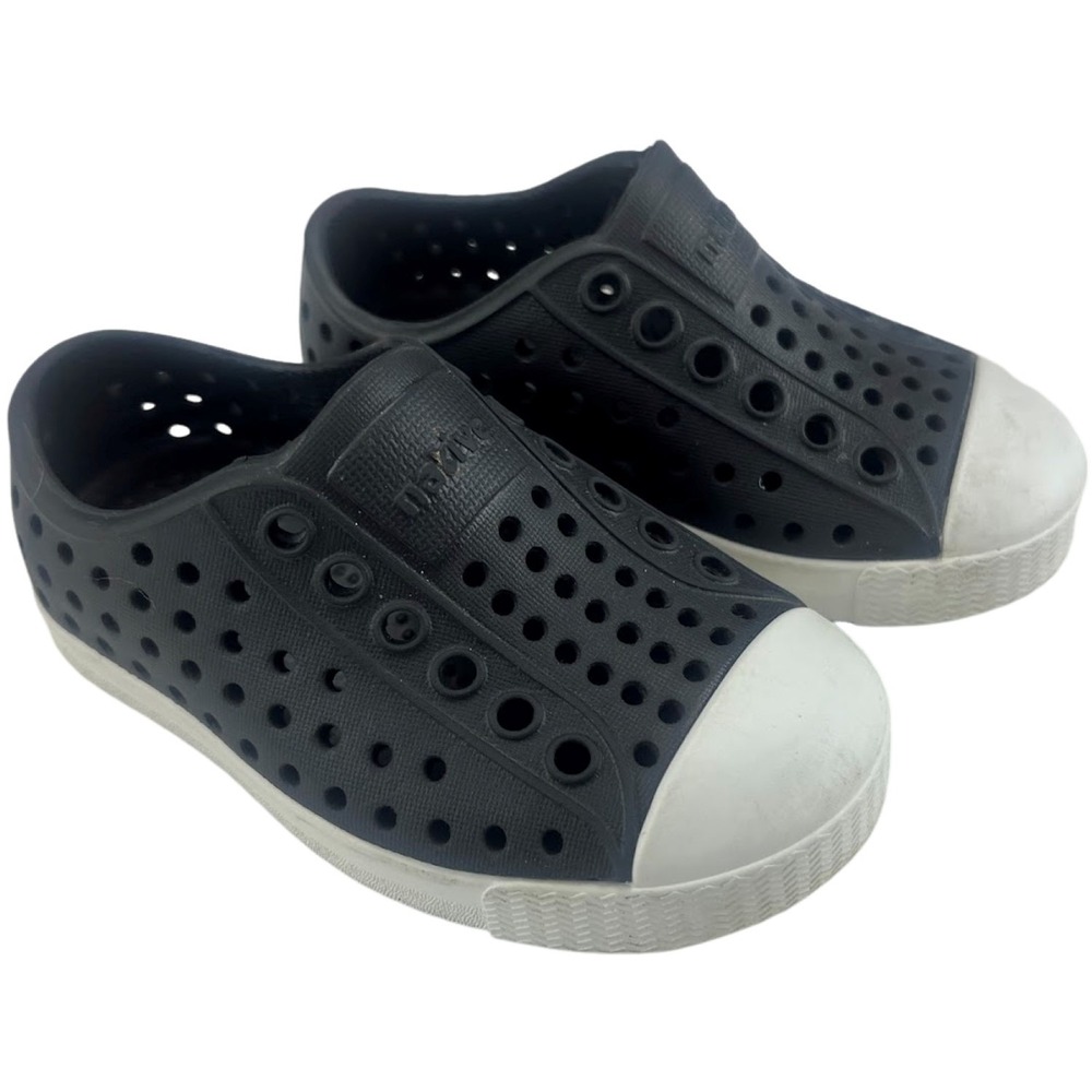 Native Black Toddler Sz 5 Shoes Water C5 EUC Unisex Child